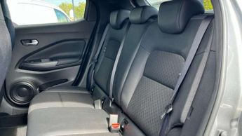 Nissan Juke 1.6 Hybrid N-Connecta 5dr Auto