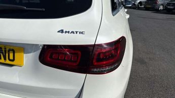 Mercedes-Benz GLC GLC 220d 4Matic AMG Line 5dr 9G-Tronic