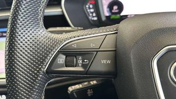Audi Q3 35 TFSI S Line 5dr S Tronic