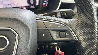Audi Q3 35 TFSI S Line 5dr S Tronic