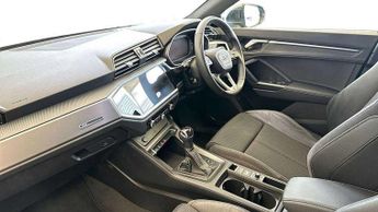 Audi Q3 35 TFSI S Line 5dr S Tronic