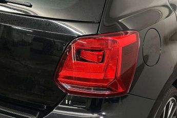 Volkswagen Polo GTI 1.8 TSI GTI 5dr DSG