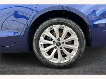 Audi A4 Avant 35 TFSI Technik 5dr S Tronic