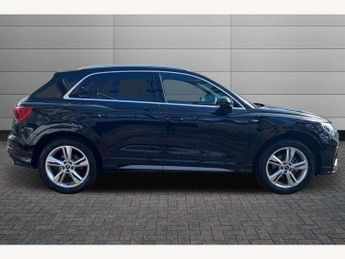 Audi Q3 35 TFSI S Line 5dr S Tronic