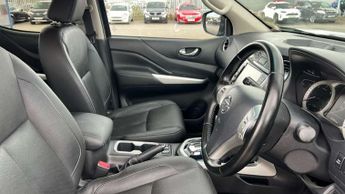 Nissan Navara Double Cab Pick Up Tekna 2.3dCi 190 TT 4WD Auto