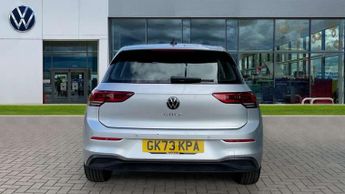 Volkswagen Golf 2.0 TDI Life 5dr DSG