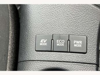 Toyota Auris 1.8 Hybrid Excel 5dr CVT