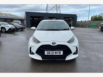 Toyota Yaris 1.5 Hybrid Design 5dr CVT