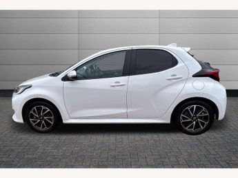 Toyota Yaris 1.5 Hybrid Design 5dr CVT