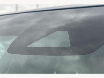 Toyota Corolla 1.8 VVT-i Hybrid Design 5dr CVT