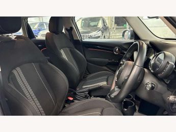 MINI Hatchback 5dr 2.0 Cooper S Classic 5dr Auto