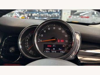 MINI Hatchback 5dr 2.0 Cooper S Classic 5dr Auto