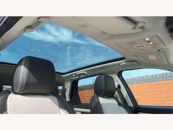 Land Rover Discovery Sport 1.5 P300e R-Dynamic HSE 5dr Auto [5 Seat]