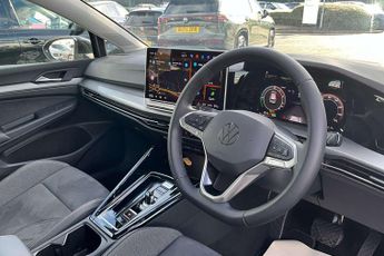 Volkswagen Golf 1.5 TSI 204 Style eHybrid 5dr DSG