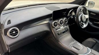 Mercedes-Benz GLC GLC 220d 4Matic AMG Line 5dr 9G-Tronic