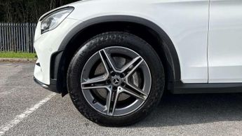 Mercedes-Benz GLC GLC 220d 4Matic AMG Line 5dr 9G-Tronic