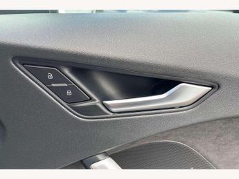 Audi TT 2.0T FSI S Line 2dr S Tronic