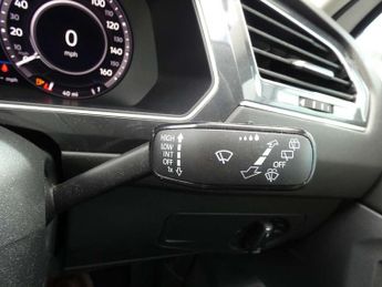 Volkswagen Tiguan Allspace 2.0 TDI 4Motion SEL 5dr DSG