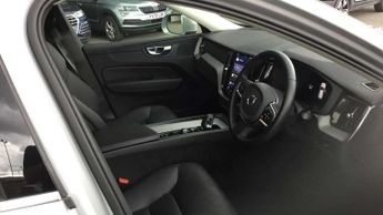 Volvo XC60 2.0 B5P Core 5dr AWD Geartronic