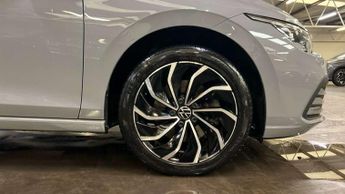 Volkswagen Golf 1.4 TSI eHybrid Style 5dr DSG