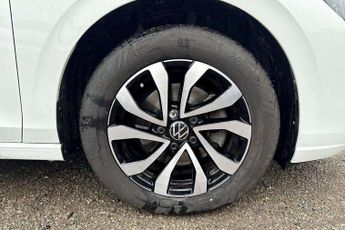 Volkswagen Golf 1.0 eTSI Active 5dr DSG