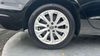 Audi A4 Avant 30 TDI Technik 5dr S Tronic