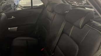 Kia Picanto 1.0 X-Line S 5dr Auto