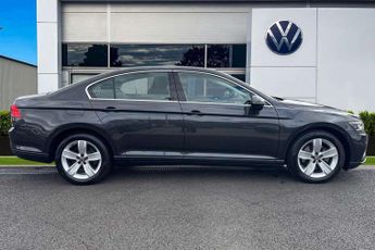 Volkswagen Passat 2.0 TDI EVO SCR SE Nav 4dr DSG