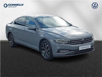 Volkswagen Passat 1.5 TSI EVO SEL 4dr