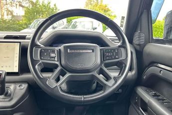 Land Rover Defender 3.0 D250 X-Dynamic HSE 110 5dr Auto