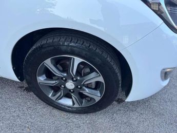 Hyundai ix20 1.6 Premium Nav 5dr Auto