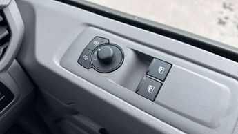 Volkswagen Transporter 2.0 TDI 150 Commerce Plus Van Auto