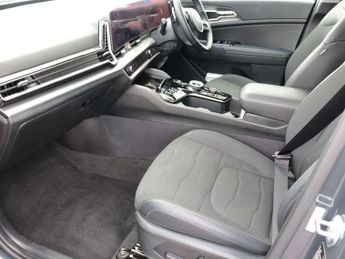 Kia Sportage 1.6T GDi 207 HEV 3 5dr Auto