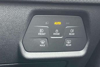 SEAT Leon 1.5 eTSI 115 SE Dynamic 5dr DSG [DAP]