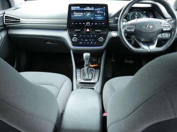 Hyundai IONIQ 1.6 GDi Hybrid Premium 5dr DCT