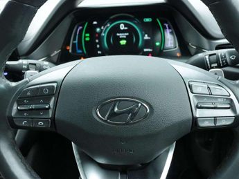 Hyundai IONIQ 1.6 GDi Hybrid Premium 5dr DCT