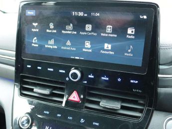 Hyundai IONIQ 1.6 GDi Hybrid Premium 5dr DCT