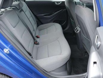 Hyundai IONIQ 1.6 GDi Hybrid Premium 5dr DCT