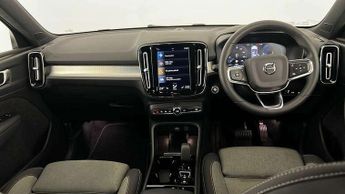 Volvo XC40 Recharge 1.5 T4 Recharge PHEV Plus Dark 5dr Auto