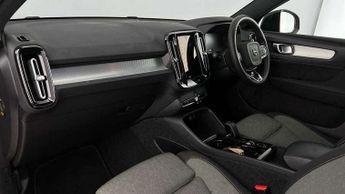 Volvo XC40 Recharge 1.5 T4 Recharge PHEV Plus Dark 5dr Auto