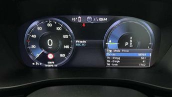Volvo XC40 Recharge 1.5 T4 Recharge PHEV Plus Dark 5dr Auto