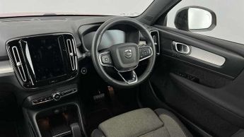 Volvo XC40 Recharge 1.5 T4 Recharge PHEV Plus Dark 5dr Auto
