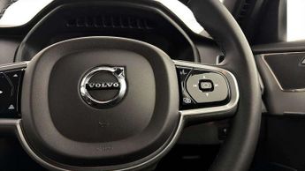 Volvo XC90 2.0 B5D [235] R DESIGN 5dr AWD Geartronic