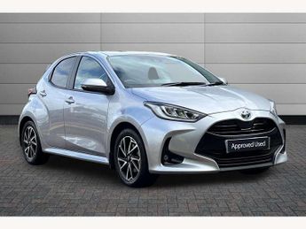 Toyota Yaris 1.5 Hybrid Design 5dr CVT