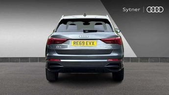 Audi Q3 40 TFSI Quattro S Line 5dr S Tronic