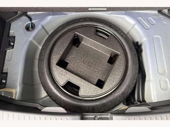Toyota Yaris 1.5 Hybrid Icon 5dr CVT