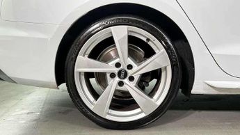 Audi A4 Avant 35 TDI S Line 5dr S Tronic