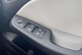 Renault Clio 1.6 E-TECH full hybrid 145 Techno 5dr Auto