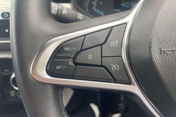 Renault Clio 1.6 E-TECH full hybrid 145 Techno 5dr Auto