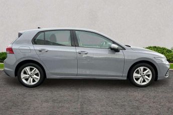 Volkswagen Golf 1.5 eTSI 150 Life 5dr DSG